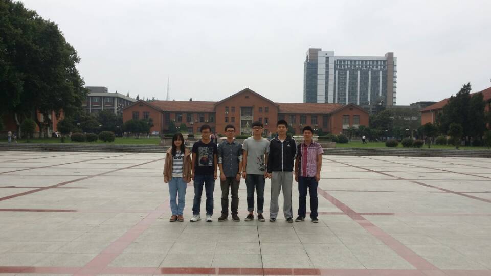 主要学了土建(有土建部分的装饰)预算和安装(水