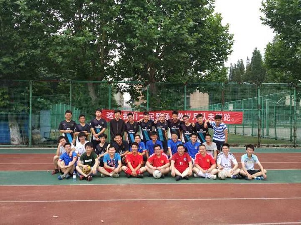 材料学院开展2016届毕业生文明离校系列活动