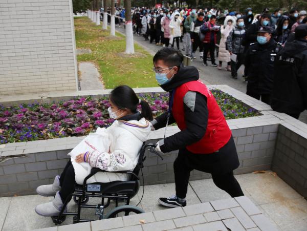 新华全媒+| 2022年全国硕士研究生招生考试拉开帷幕 新华全媒+| 2022年全国硕士研究生招生考试拉开帷幕